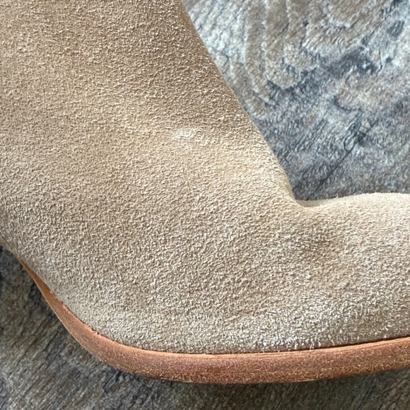 Frye | Reed Strappy Booties - Suede - Picture 8 of 10